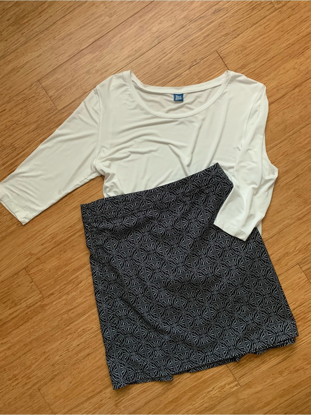 RIPSKIRT DUO…Skirt and Top Set
